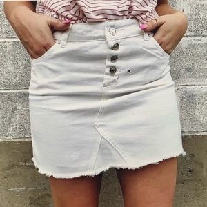 NWT Dex Frayed Hem Denim Mini Skirt